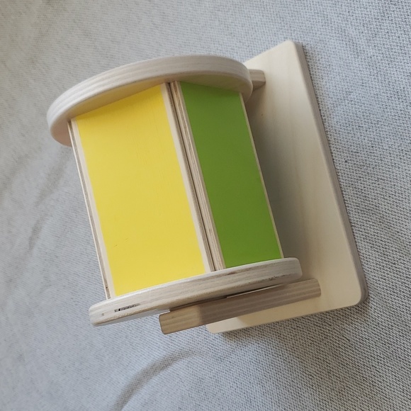 Lovevery Spinning Rainbow Wheel from Senser Play Kit - Picture 2 of 7